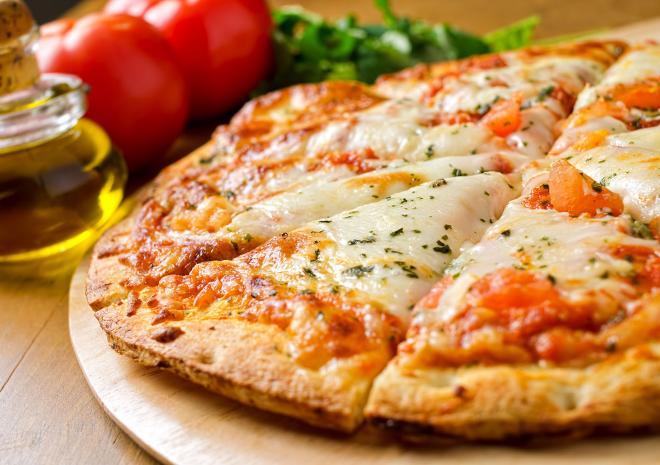 Conosci questo?  – Come ha preso il nome la pizza Margherita e cosa simboleggia?